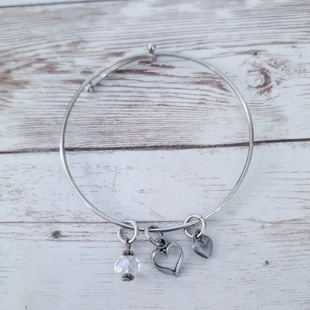 Silver Tone Charm Bracelet - Heart Charm - Tarnished Charms